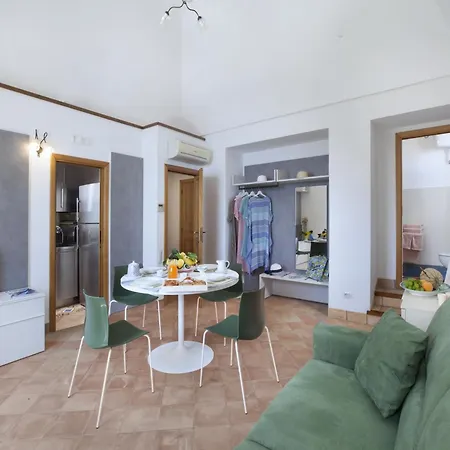Apartment In Positano Near Spiaggia Grande Apartment